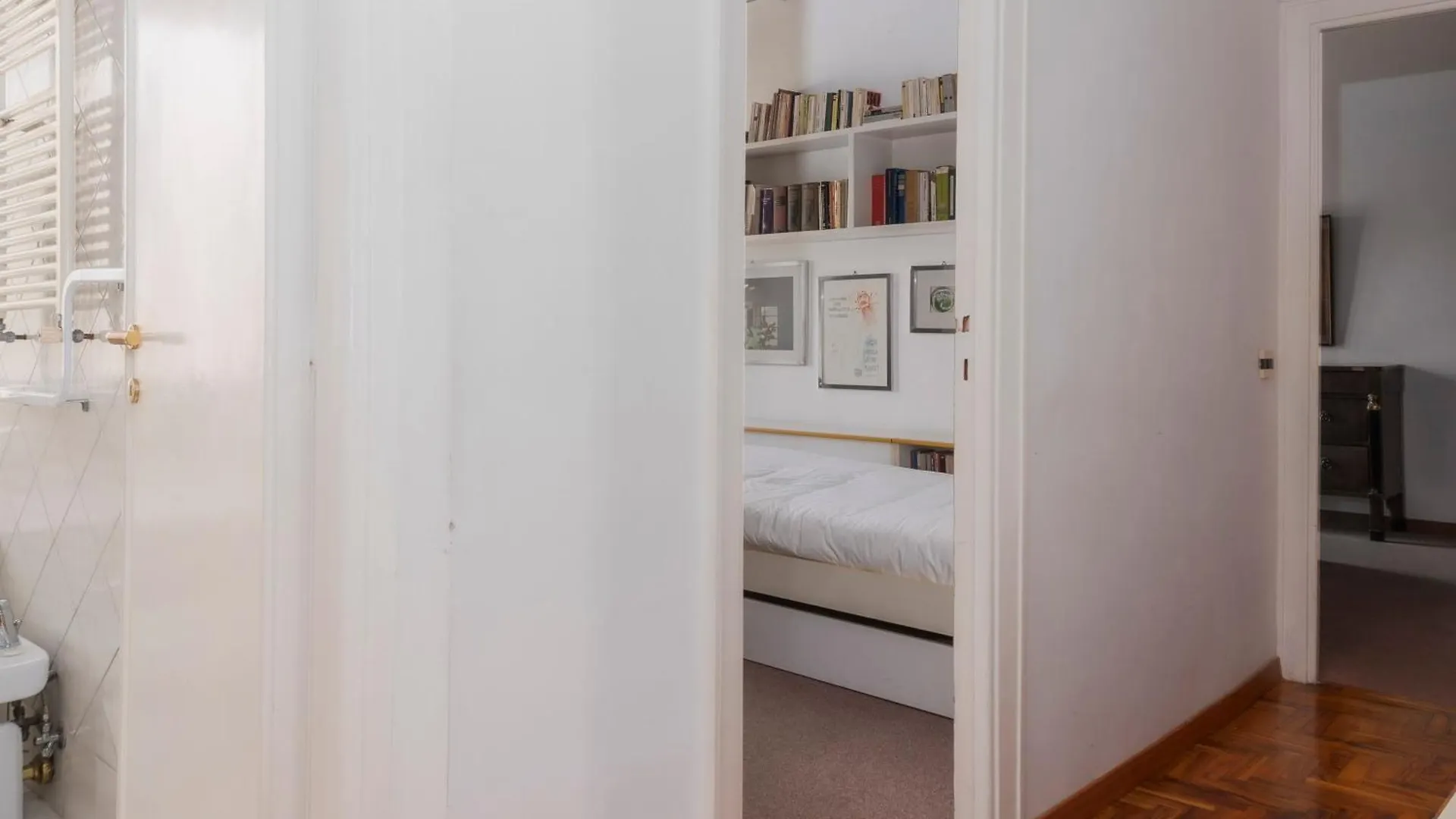 Villa Torlonia Zen Apartment-Zen35 Rome Italy